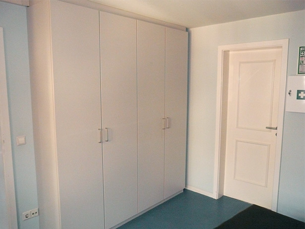 Rottenburger Post innen Schrank